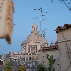 Vandrerhjem Degli Elefanti, Catania
